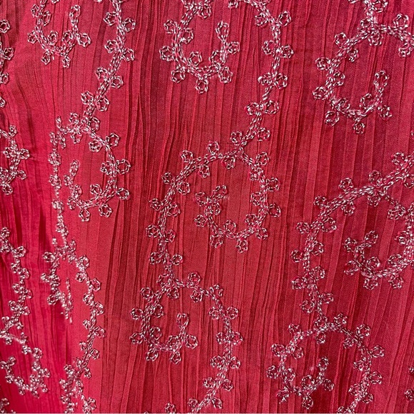 🟡Maroon Kurta for men with Fine Silver Embroidery - Picture 8 of 15